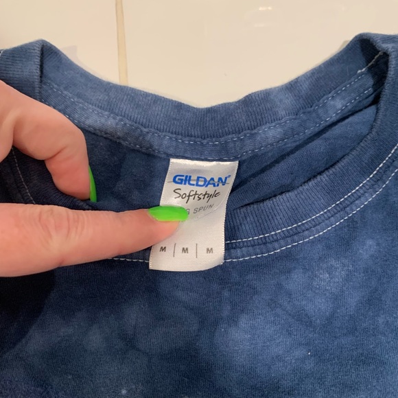 Wolves Tee - Picture 3 of 3